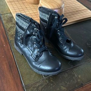 Black Rock & Candy Boots Size 7